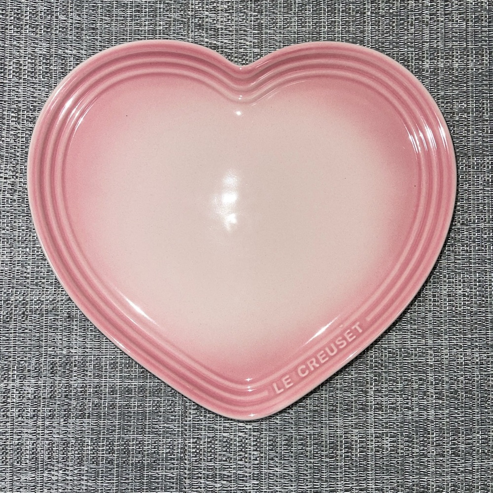 Le Creuset Large Pink Heart Plate